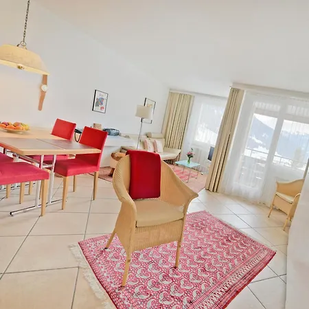 Parkareal - Freier Blick Auf Berge, Ruhig, Sonnig, Sw-balkon, Parkplatz Apartamento *