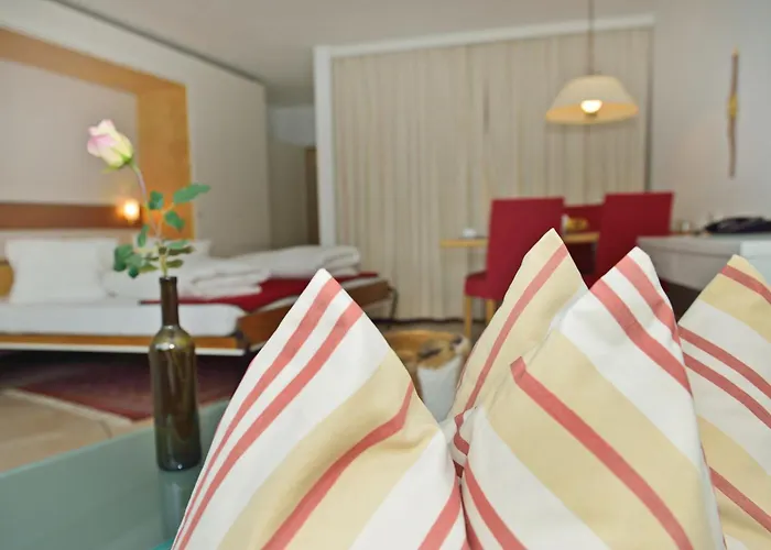 Apartman Parkareal - Freier Blick Auf Berge, Ruhig, Sonnig, Sw-balkon, Parkplatz *