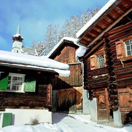 Parkareal - Freier Blick Auf Berge, Ruhig, Sonnig, Sw-balkon, Parkplatz Davos