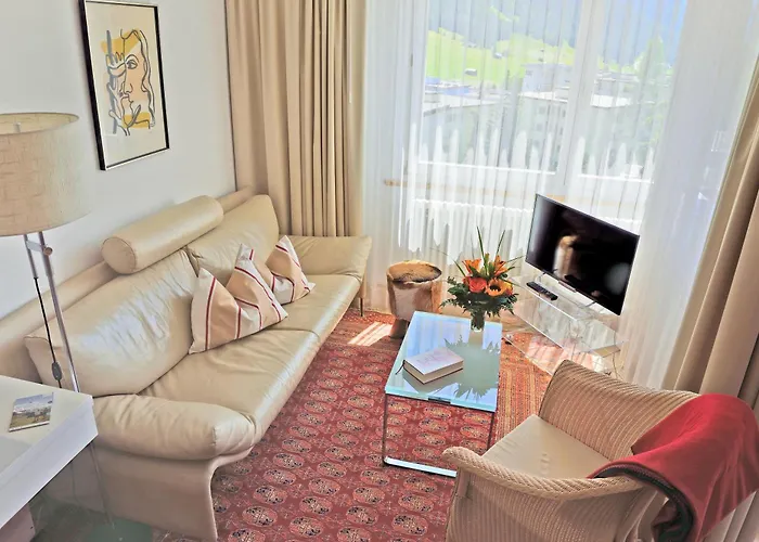 Apartment Parkareal - Freier Blick Auf Berge, Ruhig, Sonnig, Sw-balkon, Parkplatz Davos